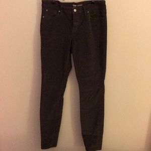 🔥PRICE DROP🔥Gap Suede skinny jeans